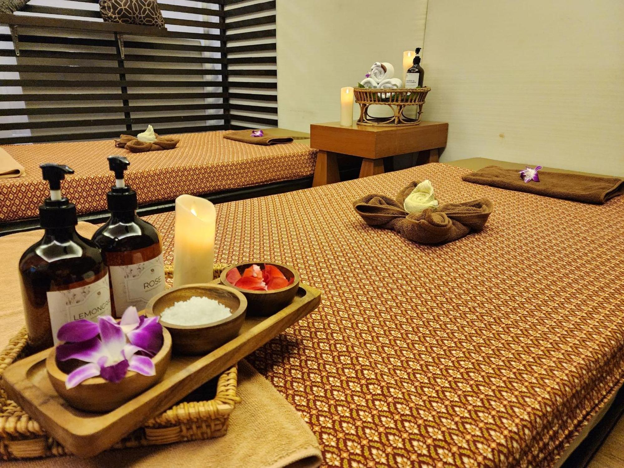 Hilltop Wellness Resort Kathu Kültér fotó