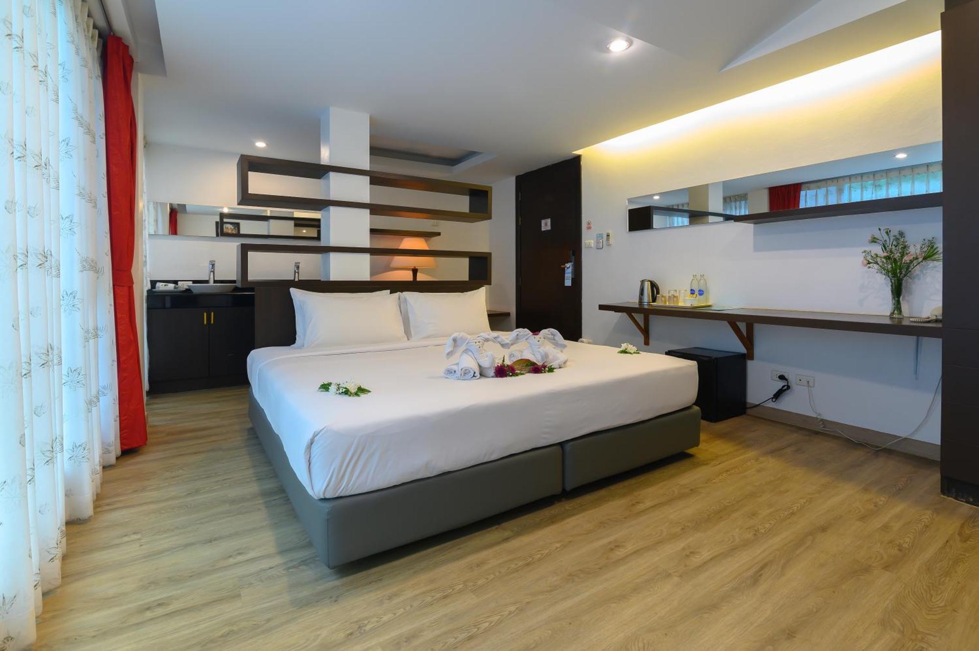Hilltop Wellness Resort Kathu Kültér fotó